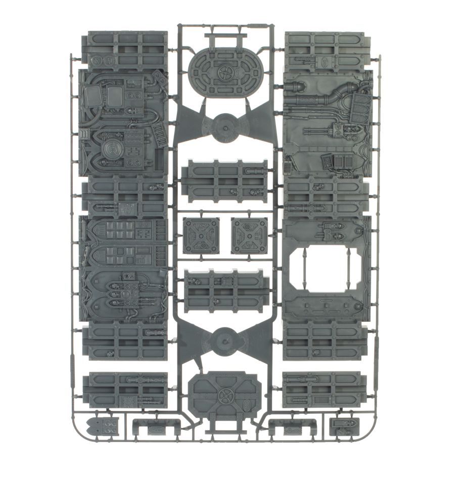 60010199046_ENGIntoDarkSprue8-1